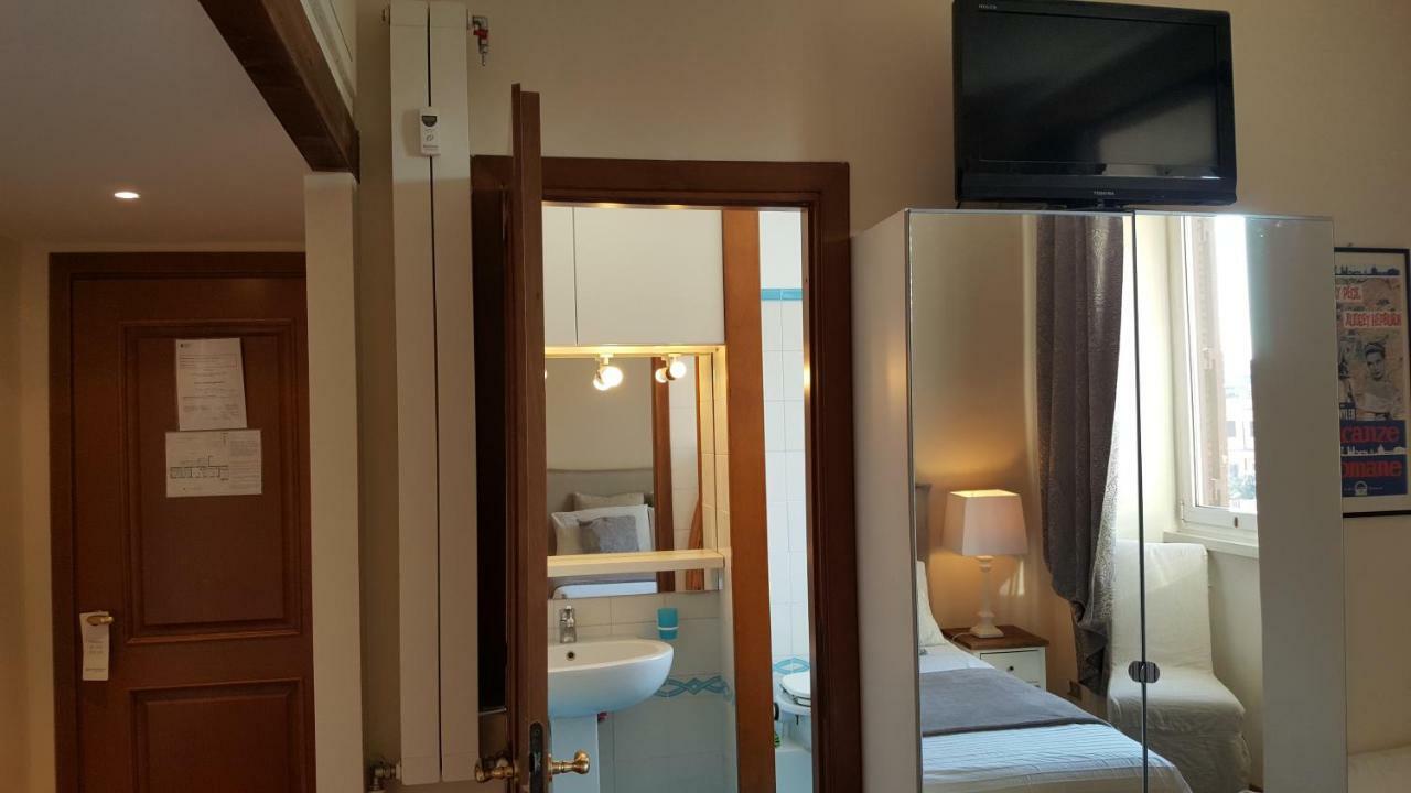 Bed&Breakfast A Casa di Lia a Roma Acomodação com café da manhã 